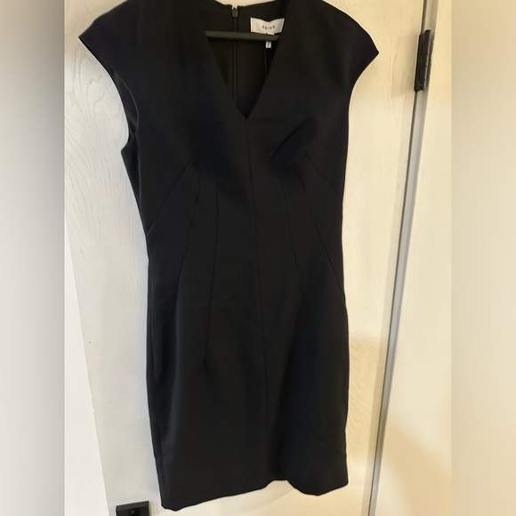 Reiss Women's Black Hayes Cap Sleeve Dress Size 4 New With Tags - Picture 2 of 6